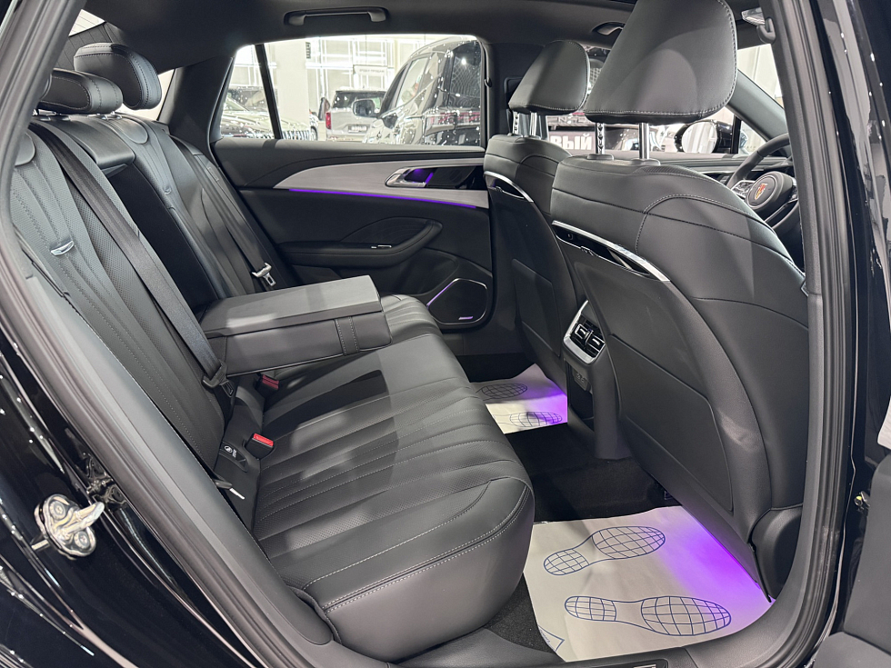 Hongqi H5 Чёрная Серия (Black Edition), черный