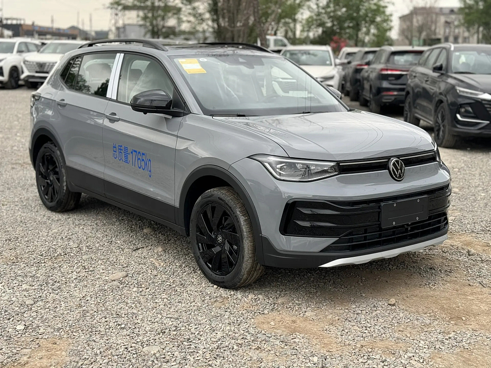 Volkswagen Tiguan R-Line Smart Leadership, серый