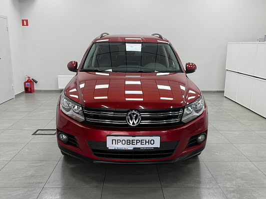 Volkswagen Tiguan Trend&Fun, 2013 года, пробег 156000 км