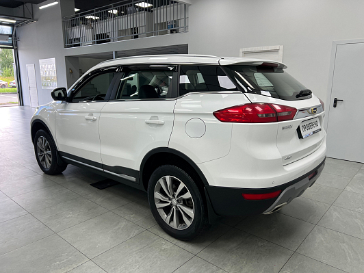 Geely Atlas, 2021 года, пробег 44719 км