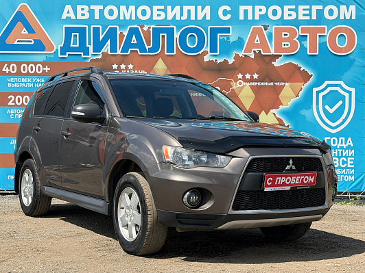 Mitsubishi Outlander Intense, 2010 года, пробег 252000 км