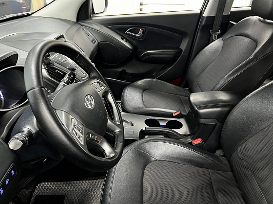 Hyundai ix35 Comfort, 2013 года, пробег 178000 км