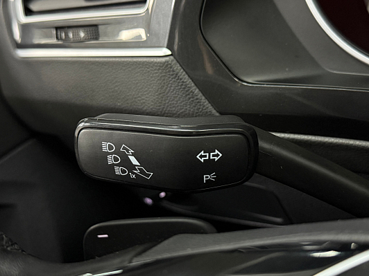 Volkswagen Tiguan, 2018 года, пробег 144000 км