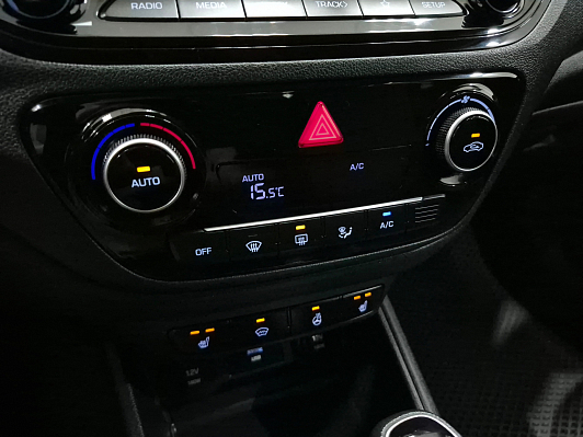 Hyundai Solaris Comfort, 2021 года, пробег 72210 км