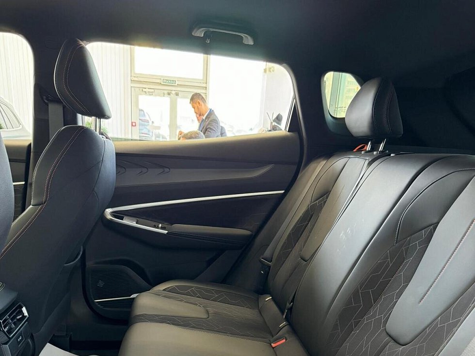 Geely Cityray Люкс, белый