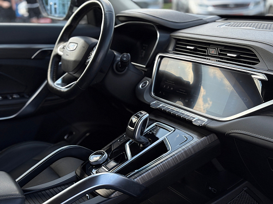 Geely Atlas Pro Flagship, 2021 года, пробег 172829 км