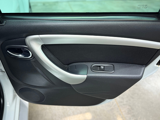Nissan Terrano Comfort, 2016 года, пробег 141615 км