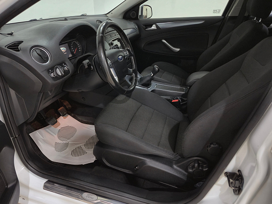 Ford Mondeo, 2012 года, пробег 184423 км