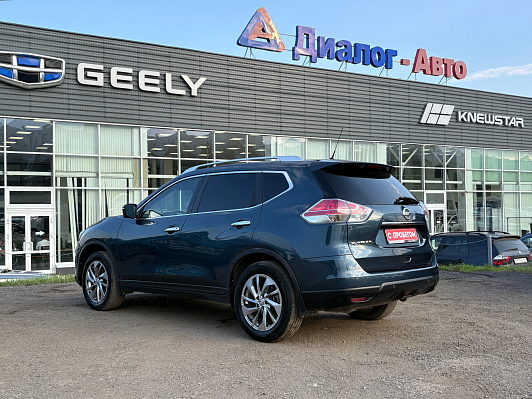 Nissan X-Trail LE, 2015 года, пробег 244320 км