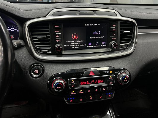 Kia Sorento Prestige, 2018 года, пробег 152000 км
