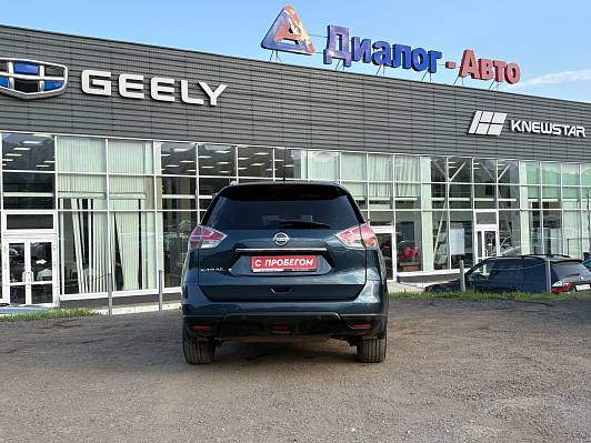 Nissan X-Trail LE, 2015 года, пробег 244320 км