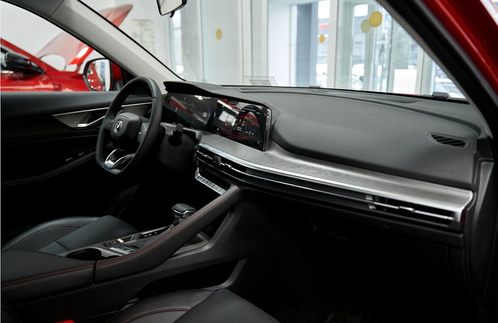Changan CS35 Plus Техно, красный