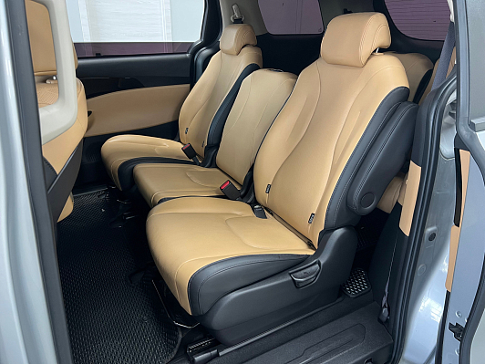 Kia Carnival, 2021 года, пробег 49142 км