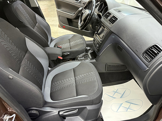 Skoda Yeti Adventure, 2015 года, пробег 189429 км
