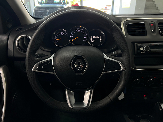 Renault Logan Drive, 2021 года, пробег 67450 км