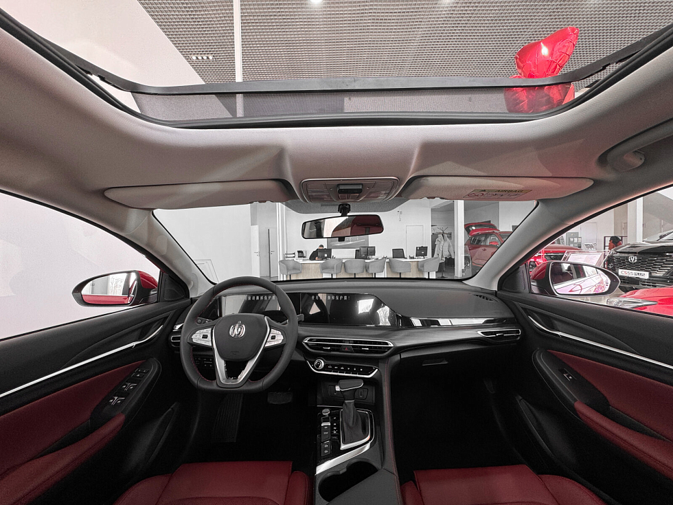 Changan Eado Plus Техно, красный