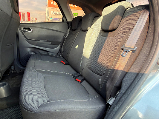 Renault Kaptur Drive, 2020 года, пробег 92000 км