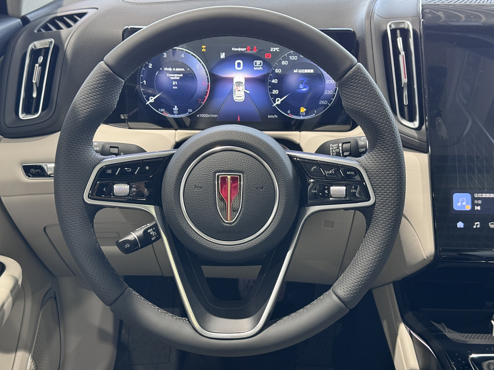 Hongqi HS3 Делюкс (Deluxe), белый