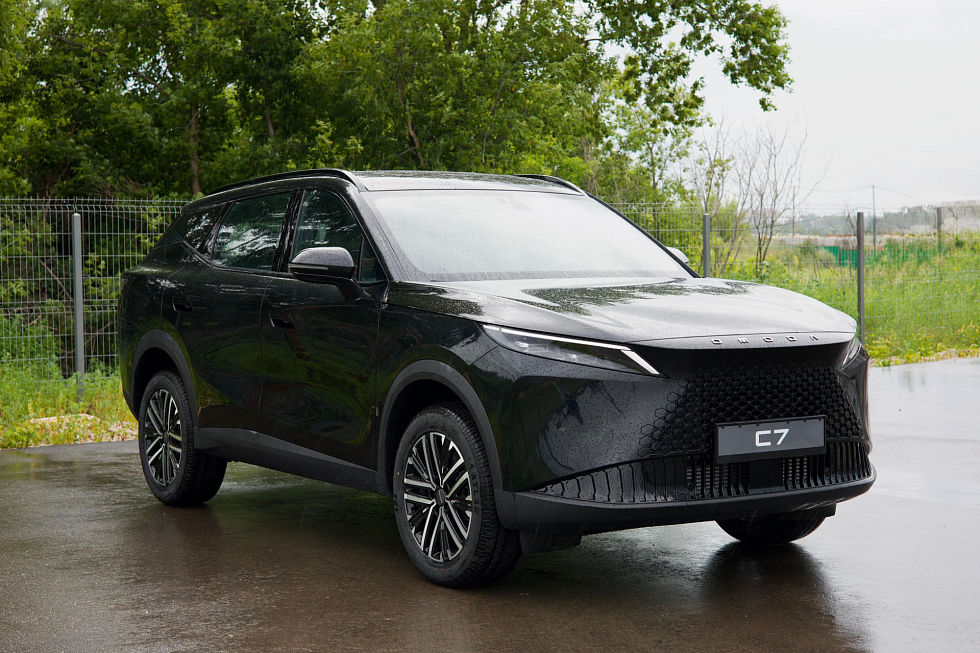 Omoda C7 , черный