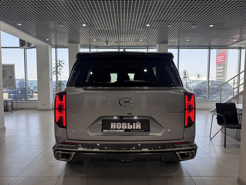 GAC GS8 GX Premium, серебряный