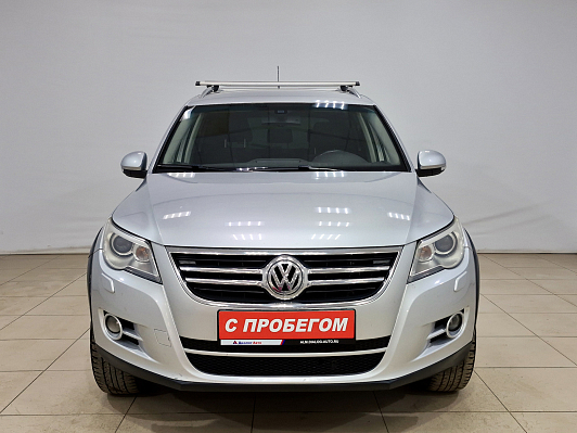 Volkswagen Tiguan, 2010 года, пробег 200735 км