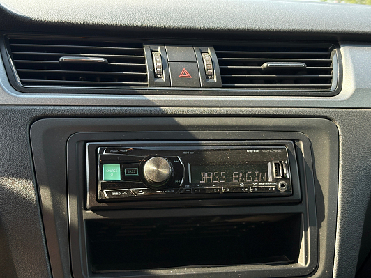 Skoda Rapid Hockey Edition Active, 2018 года, пробег 95898 км