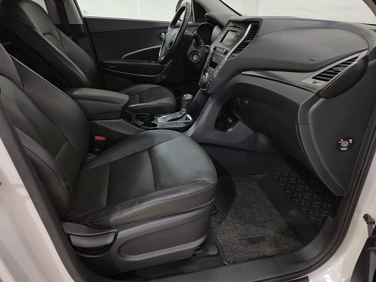 Hyundai Santa Fe Comfort, 2017 года, пробег 196569 км