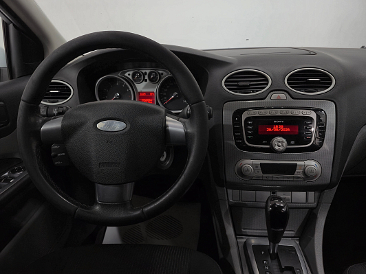 Ford Focus Ghia, 2011 года, пробег 215435 км
