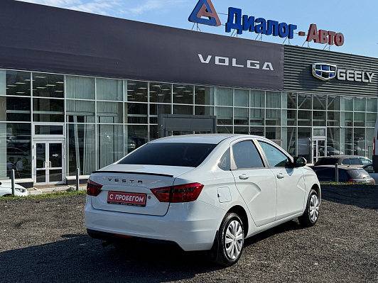 Lada (ВАЗ) Vesta Comfort Multimedia (2018-2019), 2017 года, пробег 144800 км