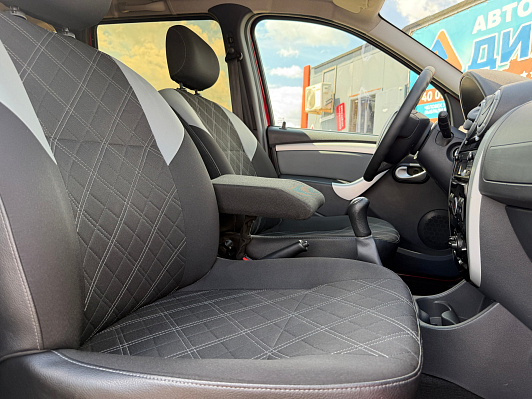 Lada (ВАЗ) Largus Luxe (5 мест), 2019 года, пробег 123686 км