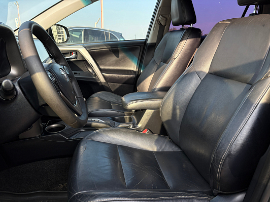 Toyota RAV4, 2013 года, пробег 318237 км