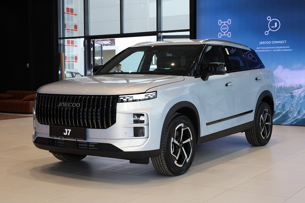Jaecoo J7 Urban, серебряный