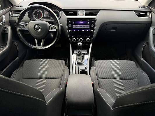 Skoda Octavia, 2018 года, пробег 172964 км