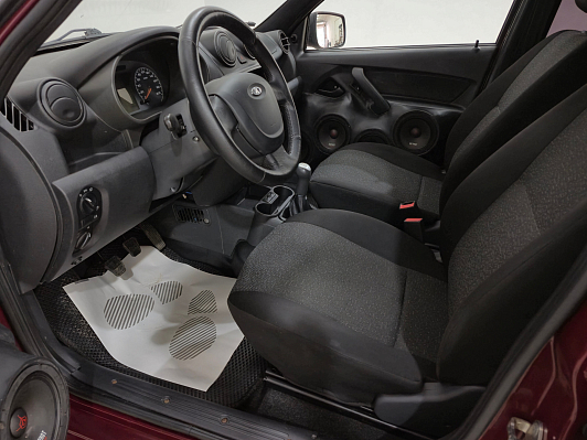 Lada (ВАЗ) Granta, 2013 года, пробег 118167 км