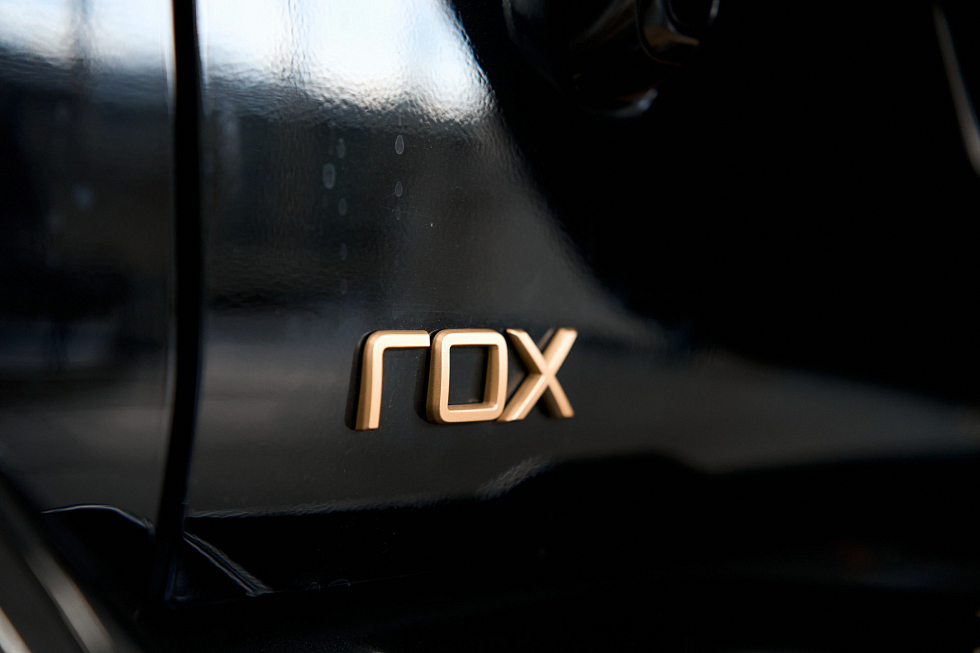 Rox Adamas Версия Большая Семья, черный