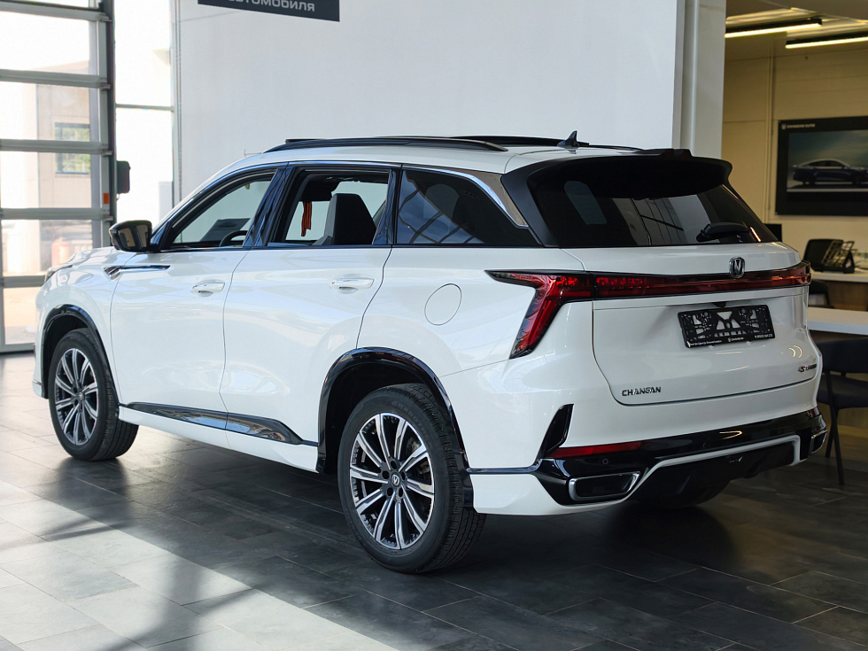 Changan CS75 Plus Техно, белый