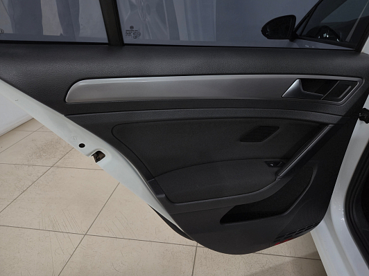Volkswagen Golf, 2013 года, пробег 265541 км