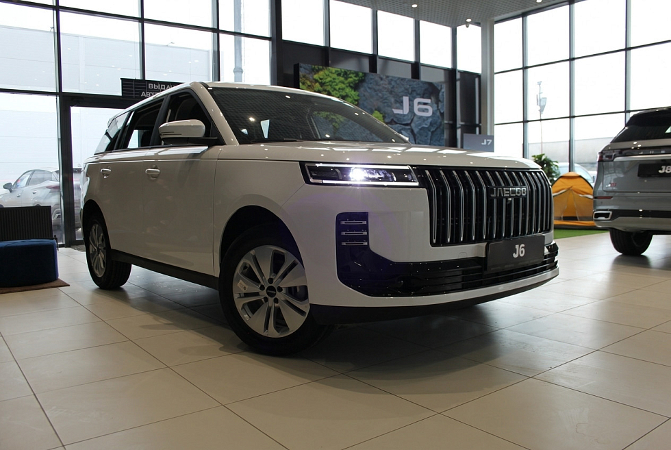 Jaecoo J6 Комфорт, белый