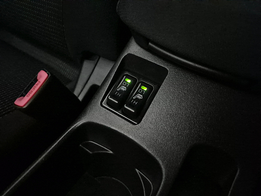 Mitsubishi Lancer, 2008 года, пробег 265613 км