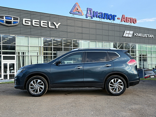 Nissan X-Trail LE, 2015 года, пробег 244320 км