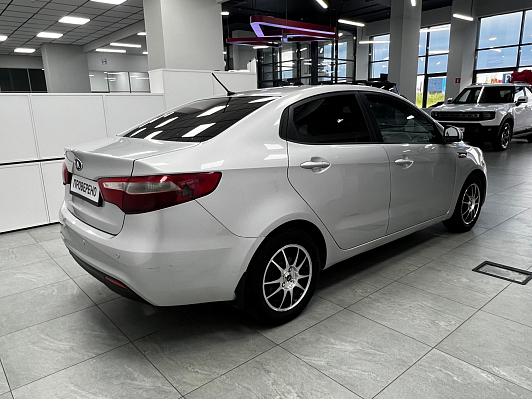 Kia Rio Luxe, 2014 года, пробег 140216 км