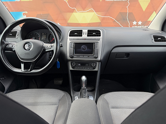 Volkswagen Polo Highline, 2018 года, пробег 161787 км