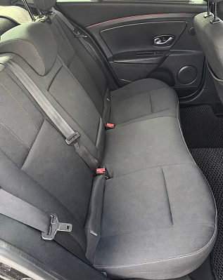 Renault Fluence, 2011 года, пробег 302000 км