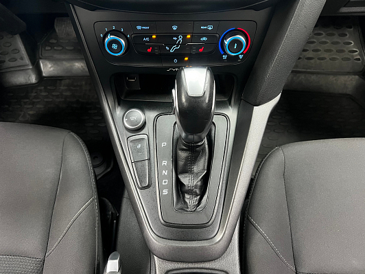 Ford Focus SYNC Edition, 2015 года, пробег 98246 км