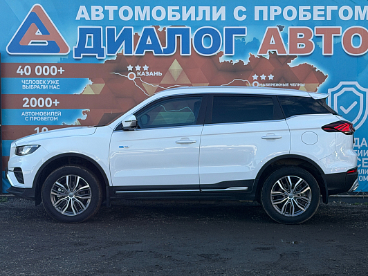 Geely Atlas Pro Luxury, 2024 года, пробег 49000 км
