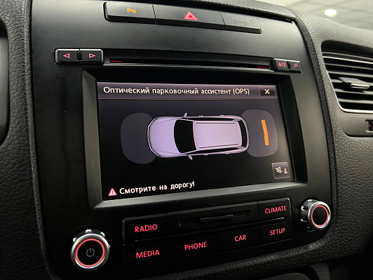 Volkswagen Touareg, 2012 года, пробег 180889 км