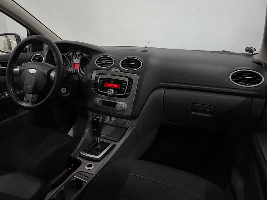 Ford Focus Ghia, 2011 года, пробег 215435 км