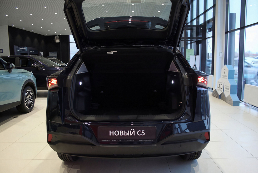 Omoda C5 Драйв, черный