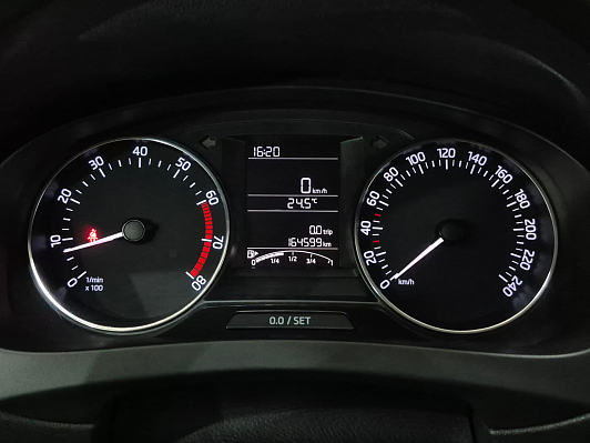 Skoda Rapid Hockey Edition Active, 2017 года, пробег 164598 км