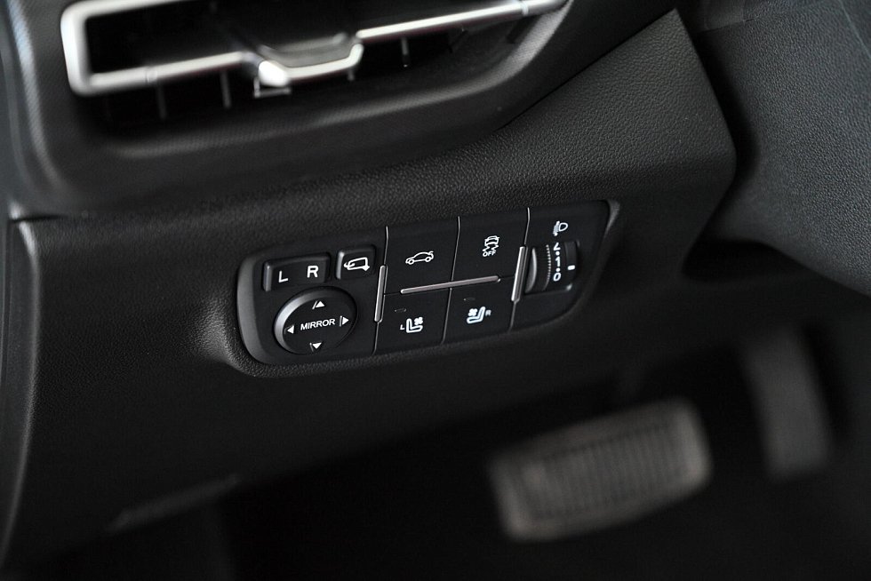 Changan Eado Plus Техно, серый